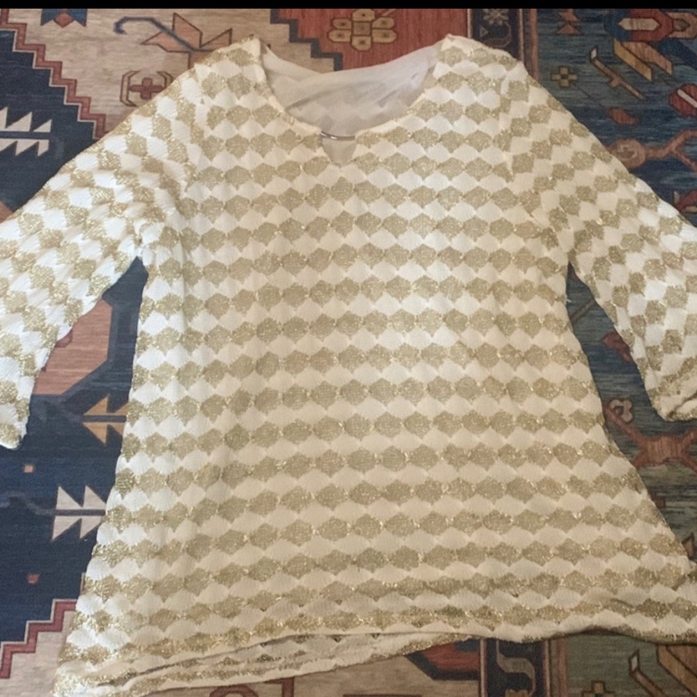 Woman’s shirt 3xl